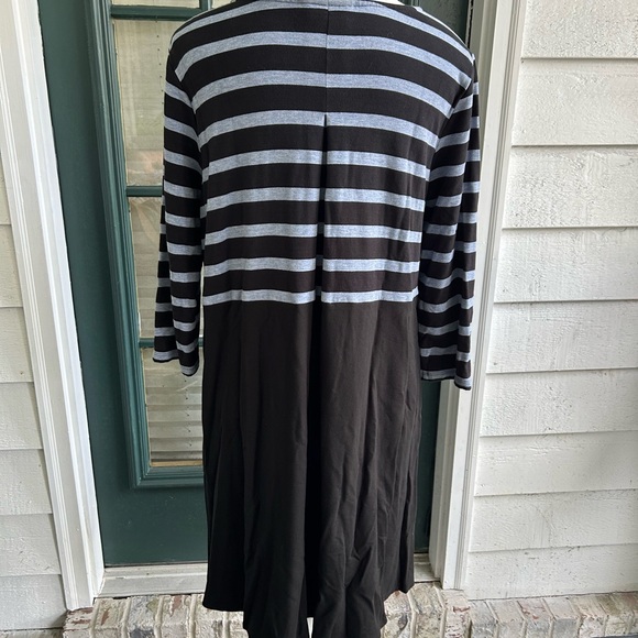JJill Wearever medium petite dress. Great fall dress. - Picture 2 of 10